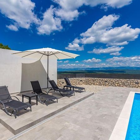 Holiday House San Michele Vrh  المظهر الخارجي الصورة