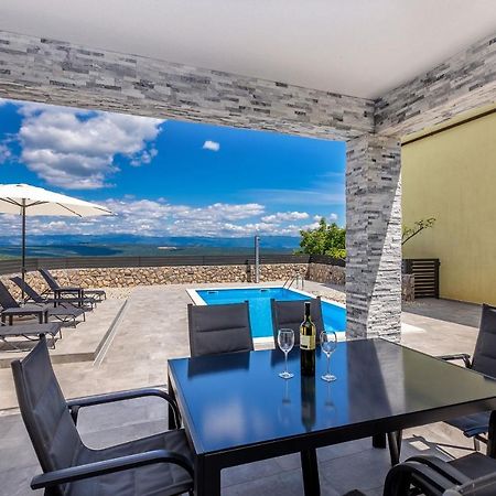 Holiday House San Michele Vrh  المظهر الخارجي الصورة