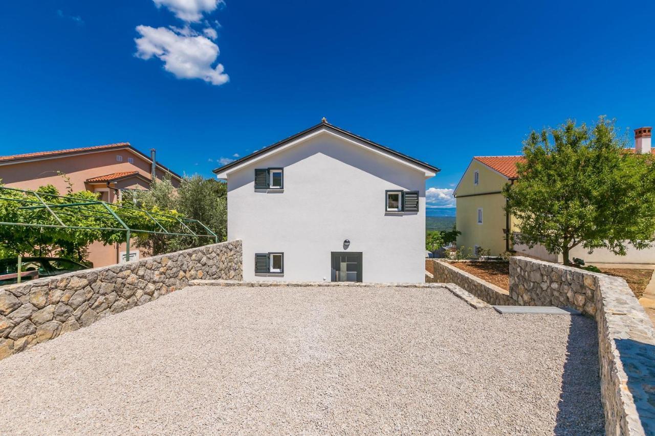 Holiday House San Michele Vrh  المظهر الخارجي الصورة